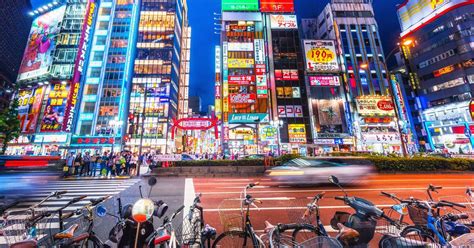 Hotels in Shinjuku (Tokyo) from $19/night - KAYAK