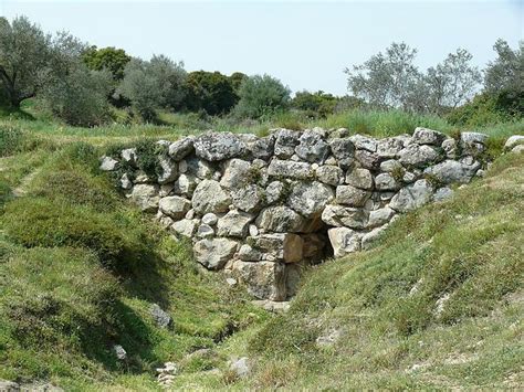 The Kazarma or Arkadiko Bridge Greece is possibly the oldest bridge ...