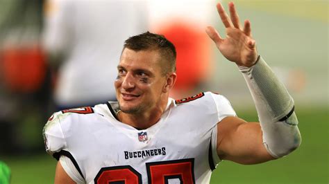 Get to know the Gronkowski family: How Rob Gronkowski, four brothers ...