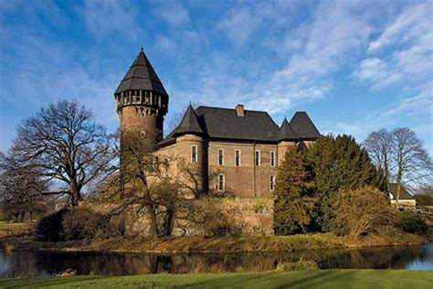 Krefeld | Germany | Britannica.com