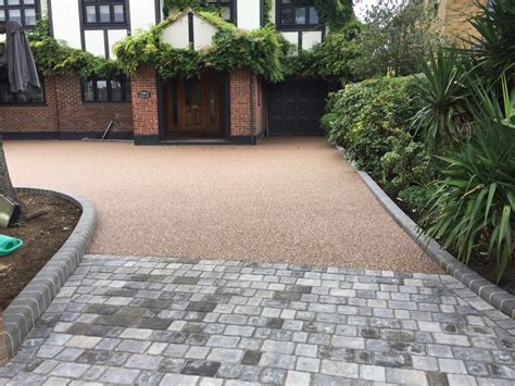 At Diamond Services we like to get creative with driveways. Here is a ...