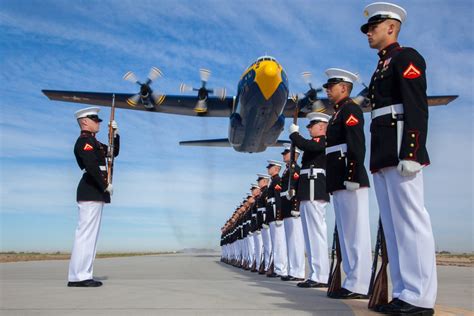 Marine Silent Drill Team With Blue Angels - Business Insider