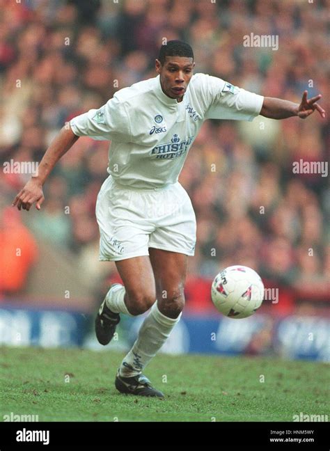 CARLTON PALMER LEEDS UNITED FC 07 February 1996 Stock Photo - Alamy