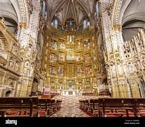 TOLEDO, SPAIN - MARCH 17, 2015: The Main altar in the interior of the Cathedral of Saint Mary in ...