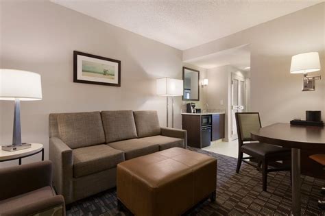 Discount Coupon for Embassy Suites Jacksonville Baymeadows in Jacksonville, Florida - Save Money!