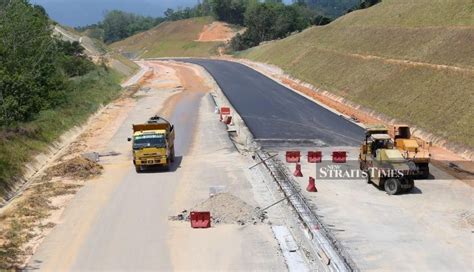 4 West Coast Expressway interchanges may not open before Hari Raya ...