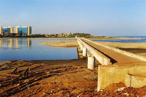 Broken Bridge, Besant Nagar | LBB