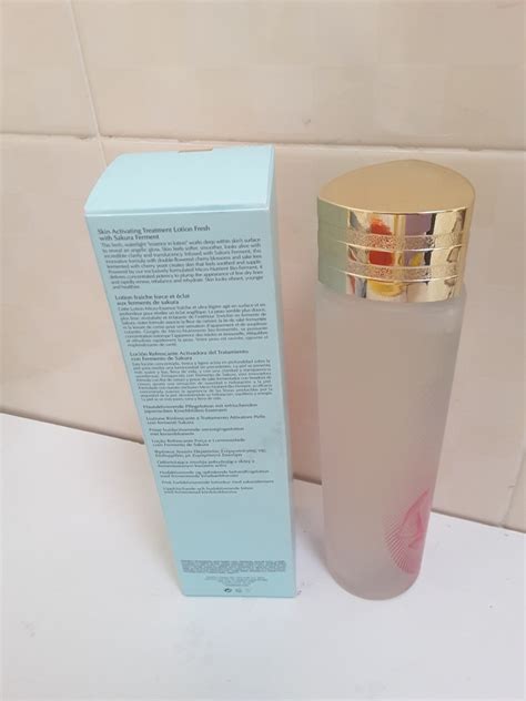 Estée Lauder Micro Essence Skin Activating Treatment Lotion Review ...