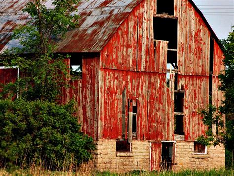 Barn 1 | An old barn, in need of a paint job and a few new b… | Flickr