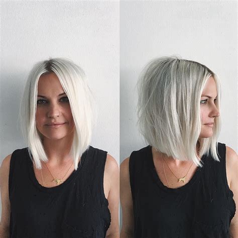 All sizes | Platinum Soft Blend Bob with Loose Wavy Texture and Shadow ...