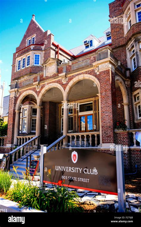 The University Club building on the campus of the University of ...