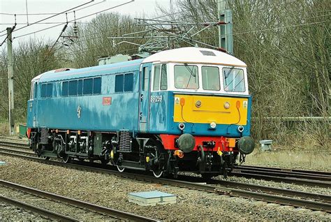 Class 86 Electric Loco No. 86259 'Les Ross' at Lancaster. … | Flickr