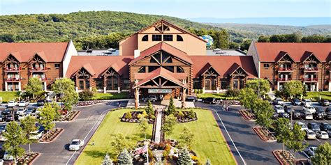 Great Wolf Lodge Poconos | Travelzoo