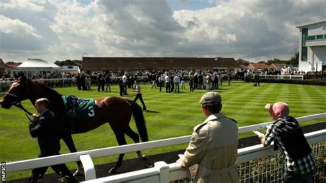 Great Yarmouth Racecourse hopeful for July opening - BBC Sport