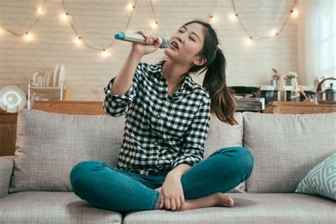 Everything You Need To Know About Setting Up Karaoke At Home - MB Karaoke Solution