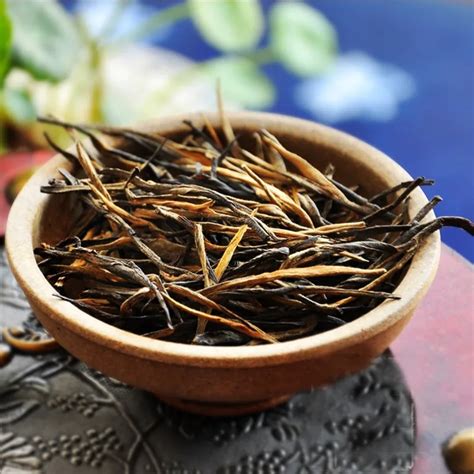 2019 Chinese Yunnan Dian Hong tea High quality tea Beauty Slimming Diuretic Down Three Green ...