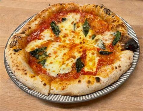 Sourdough Pizza Recipe | The Ultimate Guide To Easy Sourdough