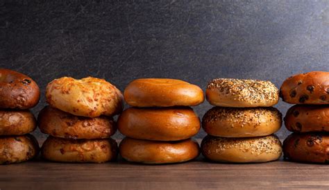 Bagel vs. donut: verschillen én overeenkomsten - Heel Holland Bakt