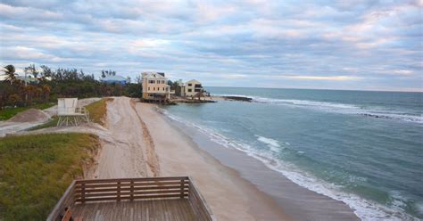 Bathtub Beach in Martin County, closed for nearly three weeks, to reopen