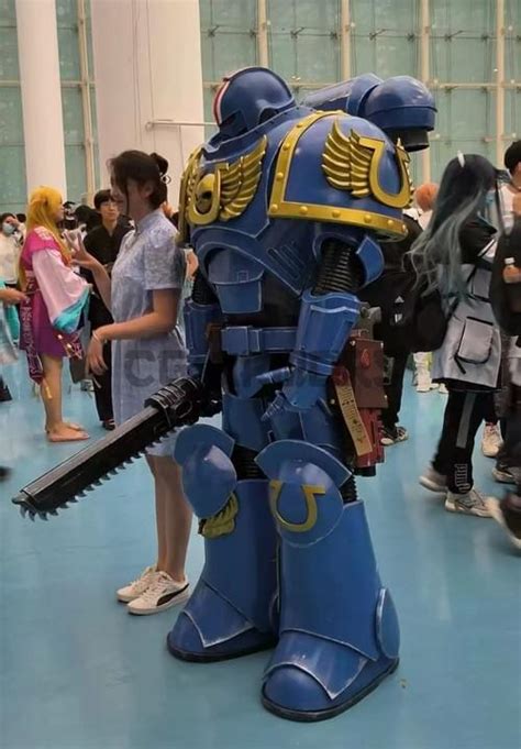 Warhammer 40,000: Space Marine Cosplay Armor