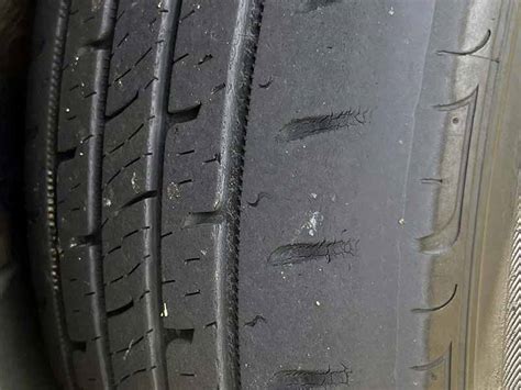 How To Tell If Your Tires Are Bald (Legally) | TireGrades