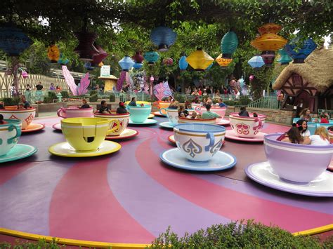 Mad Tea Party, Fantasyland, Disneyland, Anaheim, Californi… | Flickr