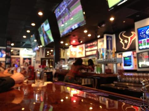 BIKINIS SPORTS BAR AND GRILL - CLOSED - 16 Reviews - 17117 Tomball Pkwy, Houston, Texas - Sports ...