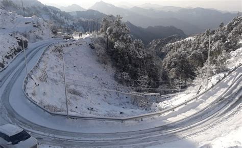 Heavy Snowfall In Himachal Pradesh, Uttarakhand And Jammu And Kashmir ...