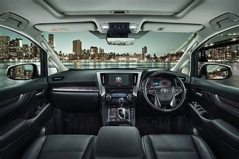 Toyota Vellfire Images - Check Interior & Exterior Photos | OtO