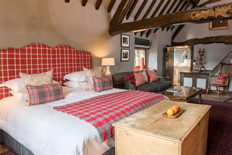 Lygon Arms unveils multi-million pound refurbishment - Hotel Designs