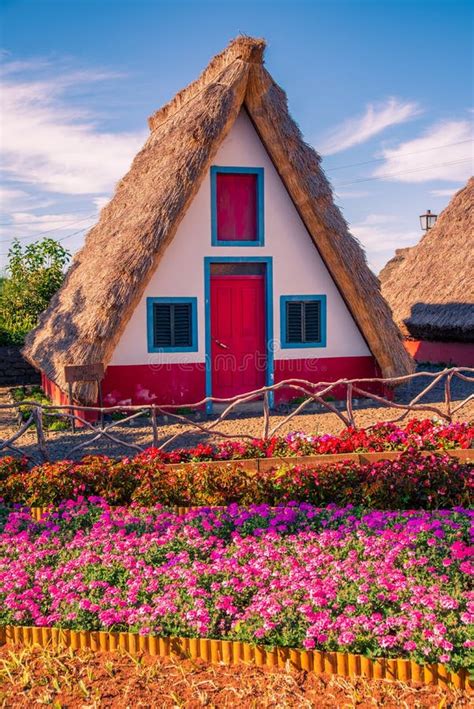 Traditional Santana Houses in Madeira Island Editorial Photography - Image of building, bungalow ...