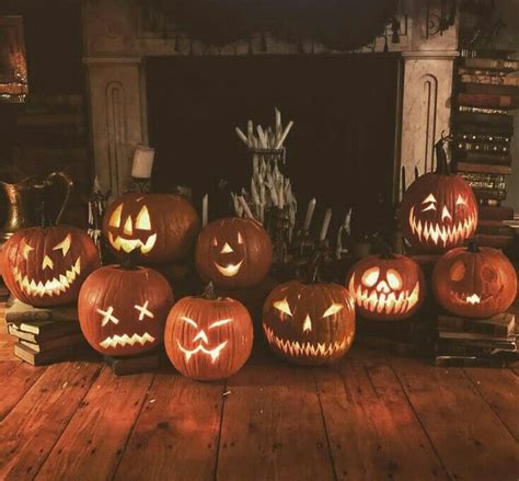 autumn cozy aesthetics: Photo | Halloween wallpaper, Fall halloween decor, Pumpkin carving