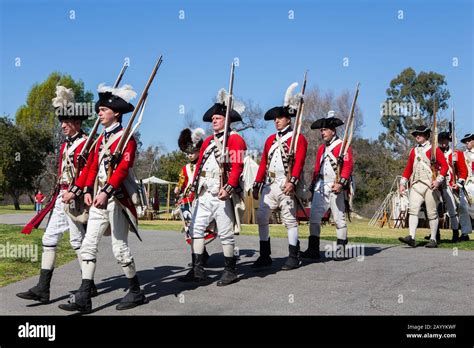 British redcoat uniform hi-res stock photography and images - Alamy