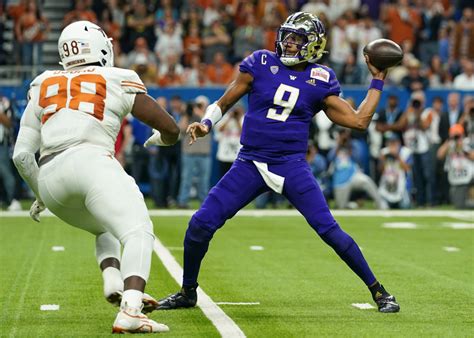 Washington Huskies QB Michael Penix Jr. Takes Slight Jab at Texas ...