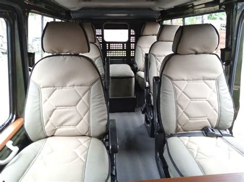 4x4 Safari Land Cruiser Extended - 7 Seater, with A Fridge