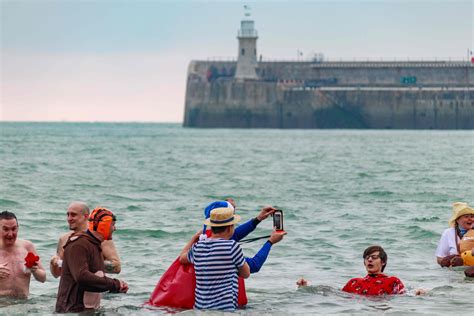 Brace yourself! - Boxing Day Dip in Folkestone | Folkelife