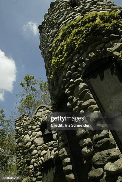 155 Lummis House Stock Photos, High-Res Pictures, and Images - Getty Images