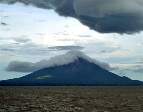 Concepcion Volcano - Earth Science Picture of the Day | Volcano, Concepcion, Lake nicaragua