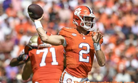 Watch: Cade Klubnik Regular Season Highlights | The Clemson Insider