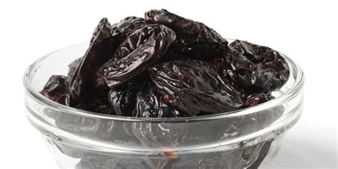 How to use Prunes for Weight Loss | OnlyMyHealth