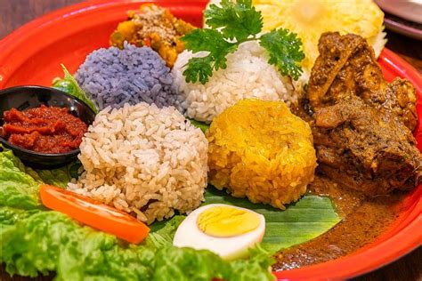 Peranakan cuisine: One of the first known fusion cuisines - Wild 'n ...