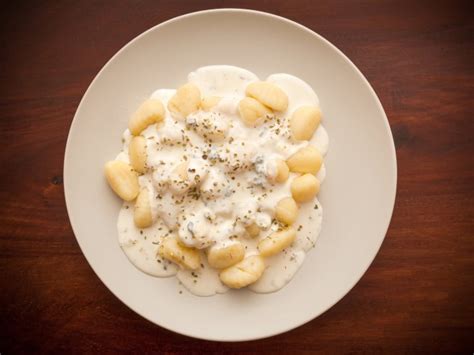 Potato Gnocchi With Fontina Cheese Sauce Recipe | CDKitchen.com