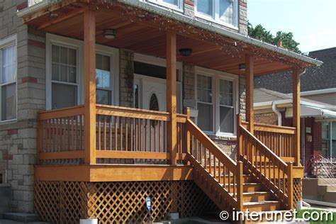 Wood front porch with roof | interunet