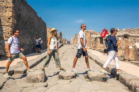 Day Trip To Pompeii Ruins & Mt. Vesuvius From Naples