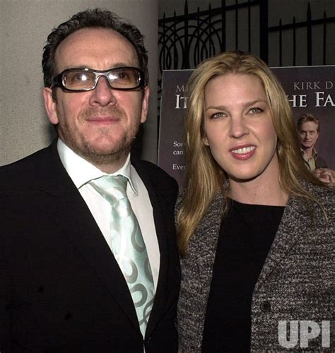 Photo: ELVIS COSTELLO MARRIES SINGER DIANA KRALL - NYP2003121101 - UPI.com