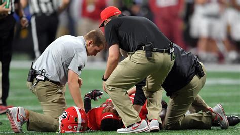 Proposed weekly national college football injury report faces significant roadblocks - CBSSports.com