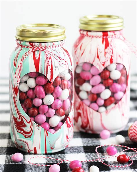 75 Easy Valentine's Day Crafts to DIY for the Holiday