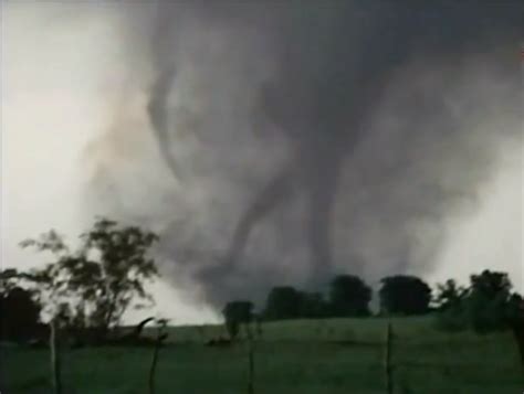 TYWKIWDBI ("Tai-Wiki-Widbee"): Tornados producing a "dead man walking"