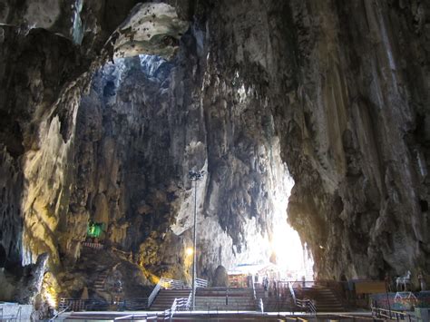 The Batu Caves | Pearce On Earth