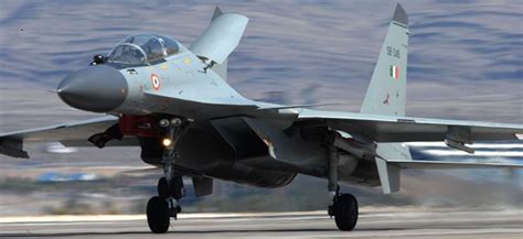 Pakistan's F-16 vs India's Sukhoi Su-30MKI - a look at air prowess of ...